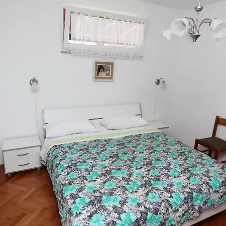 616 Rovinj