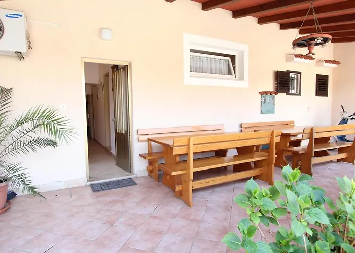 616 아파트 로비니